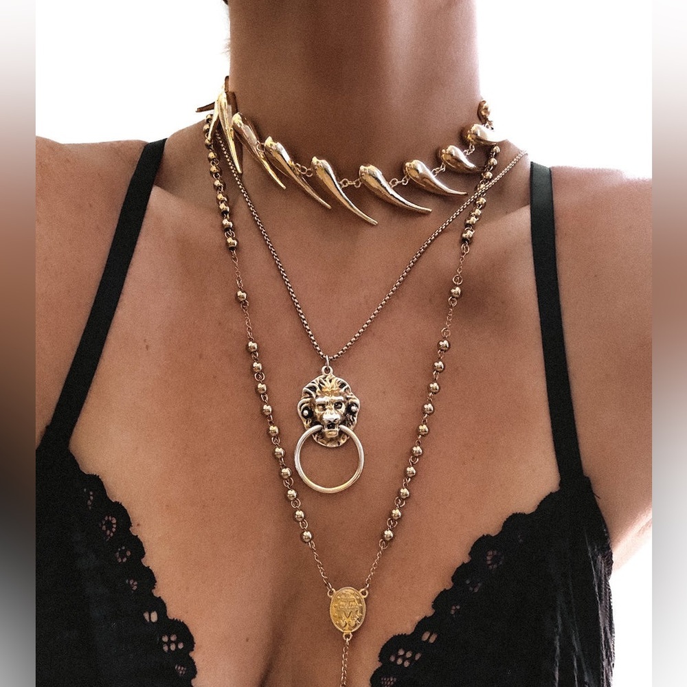 New Pebby Forevee Teardrop Spike Punk Statement Necklace - Picture 10 of 13